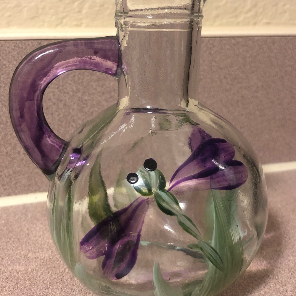 Hand painted 🎨🎨🎨 - Picture 3 of 4